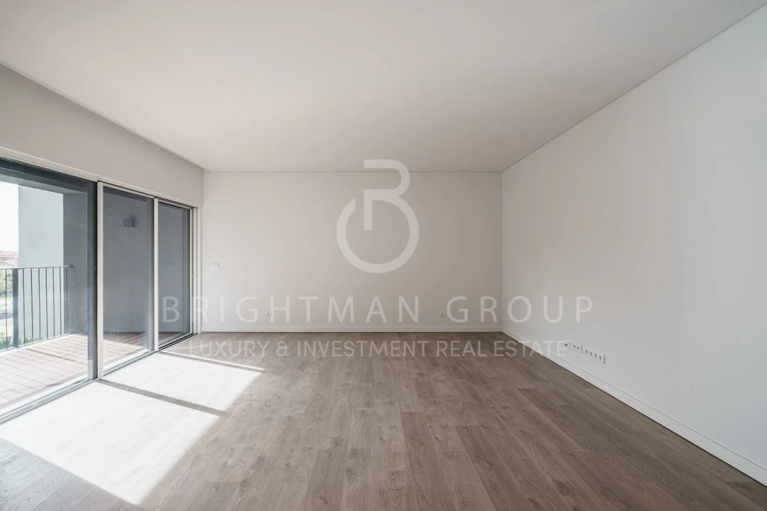 Apartamento T2 para Venda em Carcavelos e Parede Foto 3