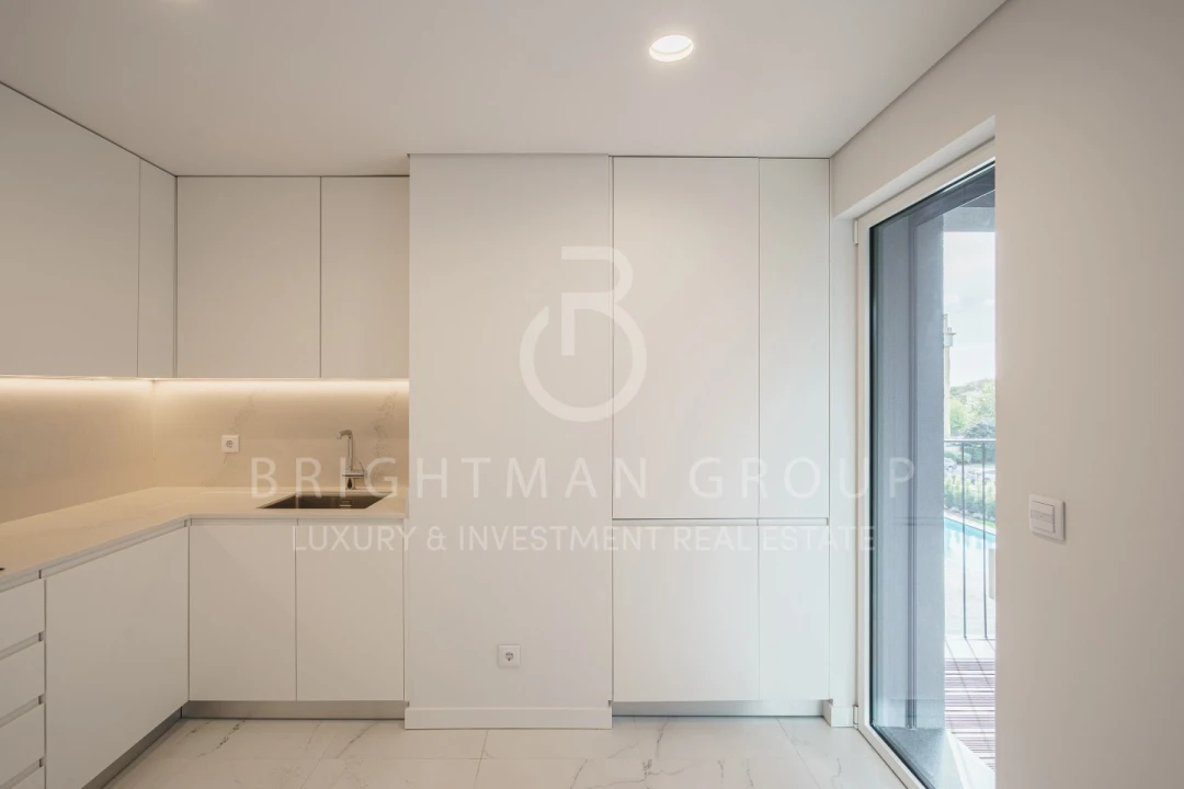 Apartamento T2 para Venda em Carcavelos e Parede Foto 14