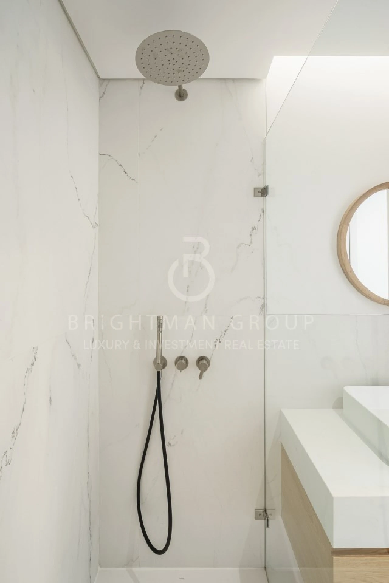 Apartamento T2 para Venda em Carcavelos e Parede Foto 17