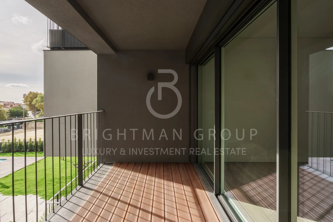 Apartamento T2 para Venda em Carcavelos e Parede Foto 26
