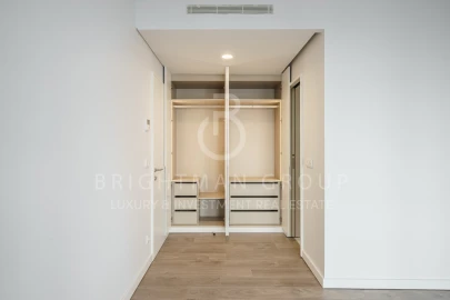 Apartamento T2 para Venda em Carcavelos e Parede