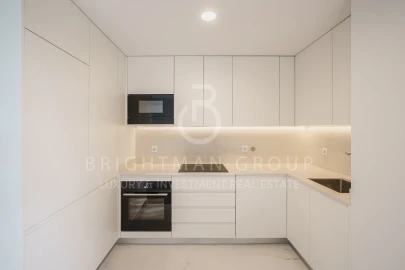 Apartamento T2 para Venda em Carcavelos e Parede