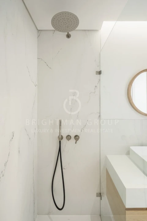 Apartamento T2 para Venda em Carcavelos e Parede