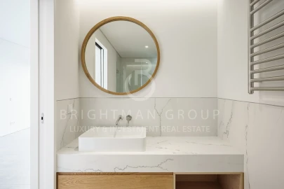 Apartamento T2 para Venda em Carcavelos e Parede