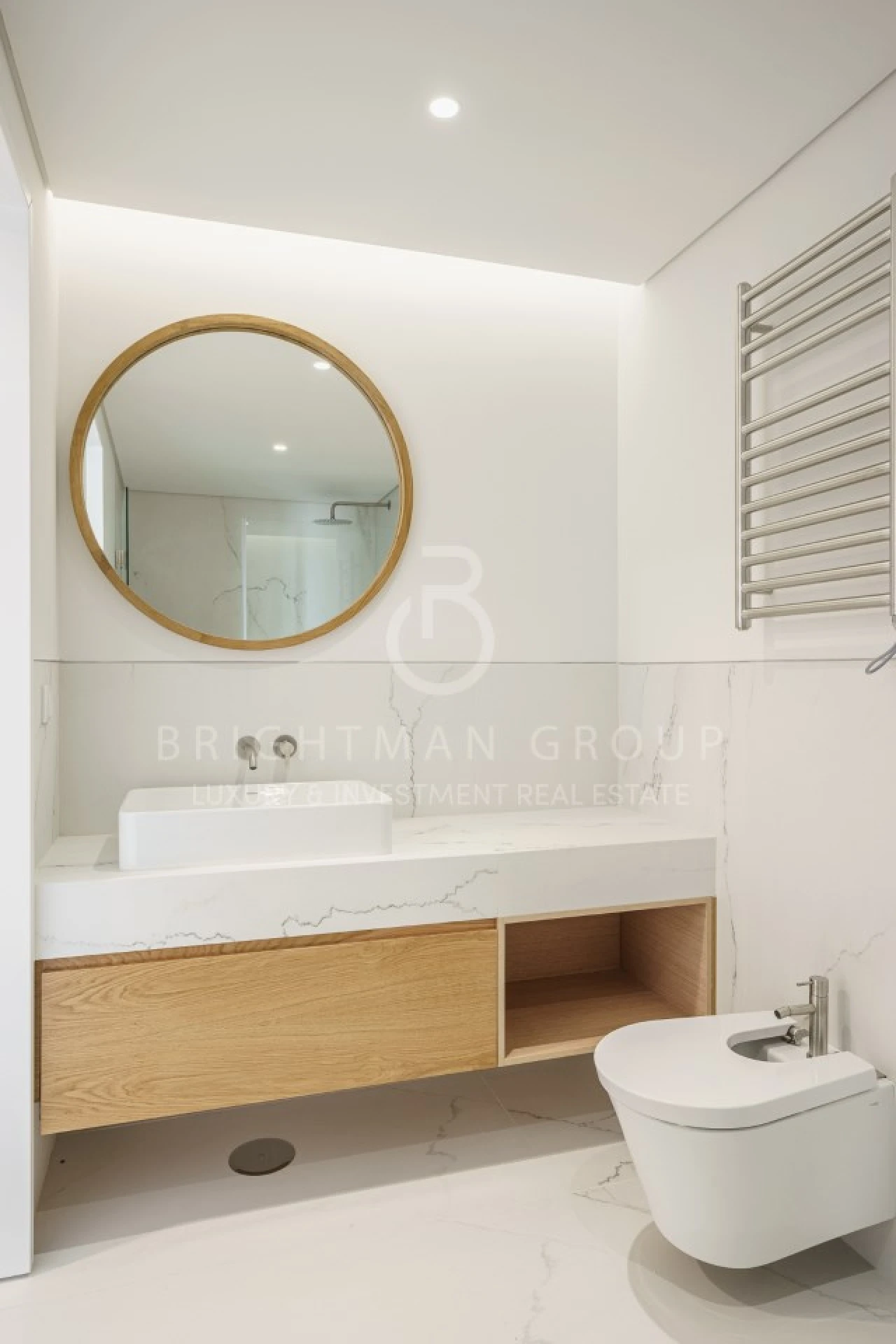 Apartamento T2 para Venda em Carcavelos e Parede Foto 19