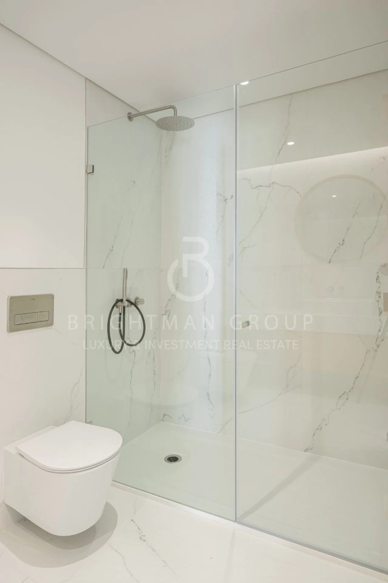 Apartamento T2 para Venda em Carcavelos e Parede Foto 21
