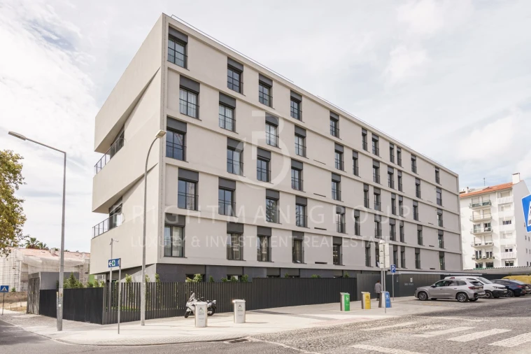 Apartamento T2 para Venda em Carcavelos e Parede Foto 27