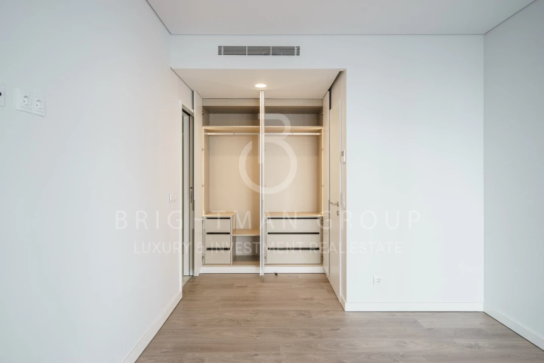 Apartamento T2 para Venda em Carcavelos e Parede Foto 7