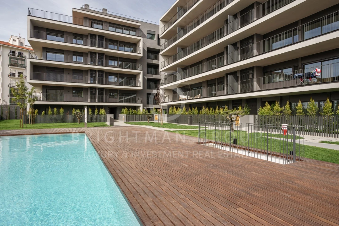 Apartamento T2 para Venda em Carcavelos e Parede Foto 29