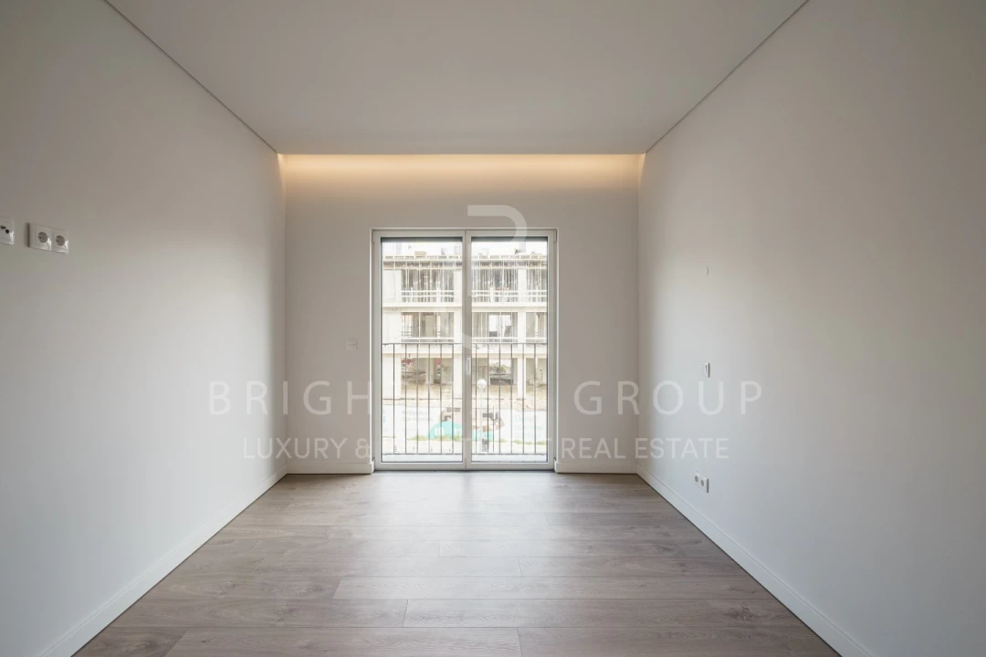 Apartamento T3 para Venda em Carcavelos e Parede Foto 7