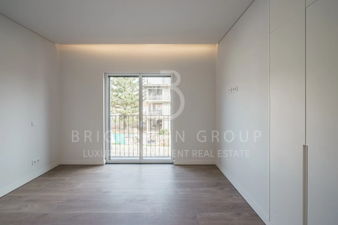 Apartamento T3 para Venda em Carcavelos e Parede Foto 11