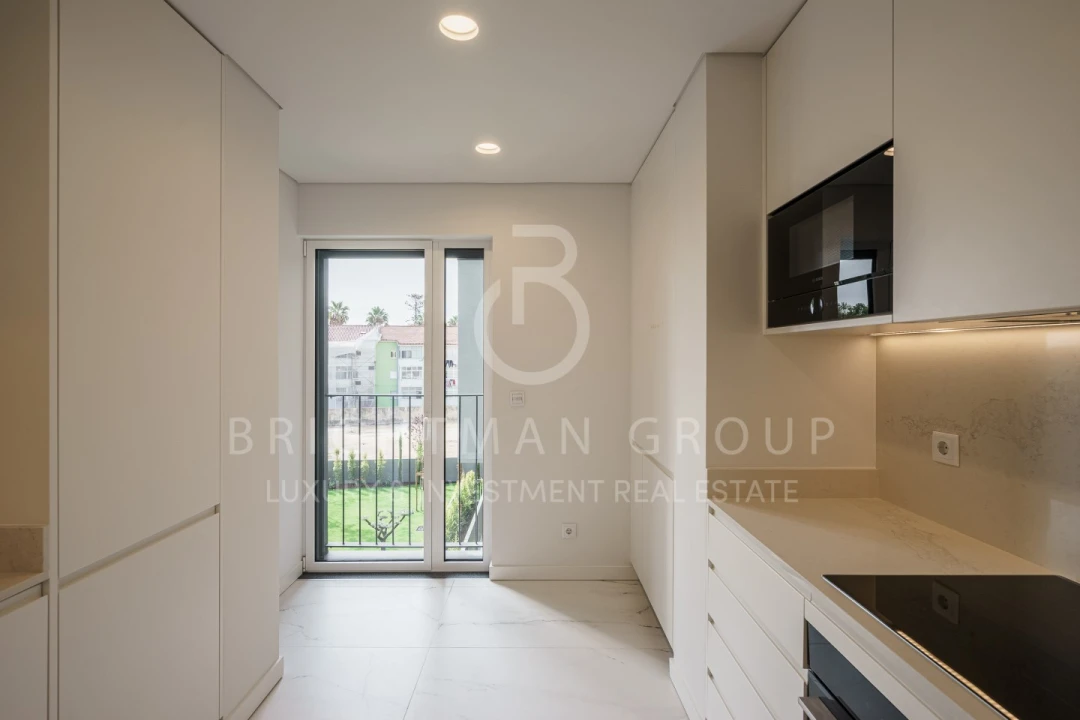 Apartamento T3 para Venda em Carcavelos e Parede Foto 14