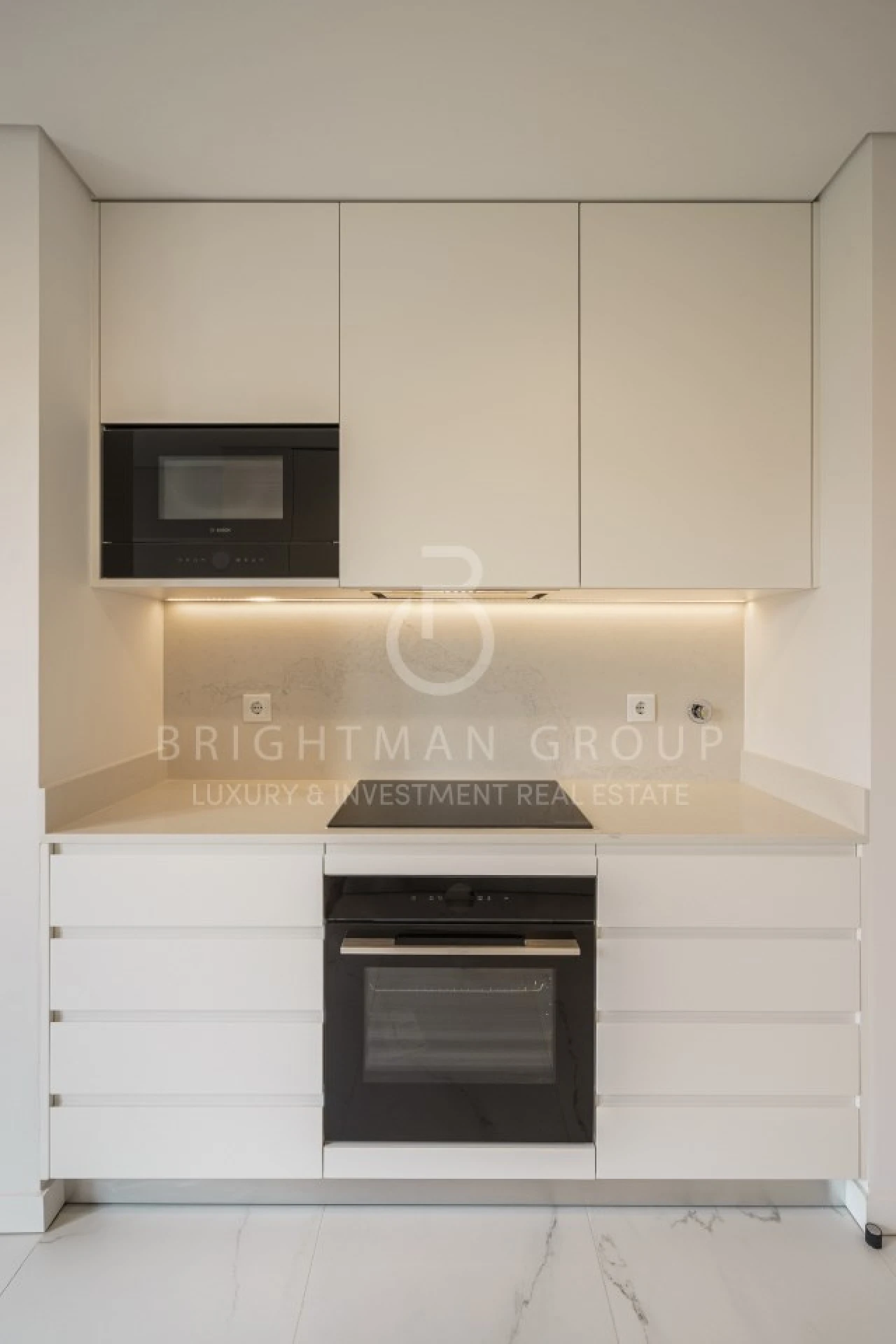 Apartamento T3 para Venda em Carcavelos e Parede Foto 16