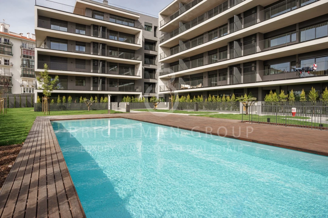 Apartamento T3 para Venda em Carcavelos e Parede Foto 31