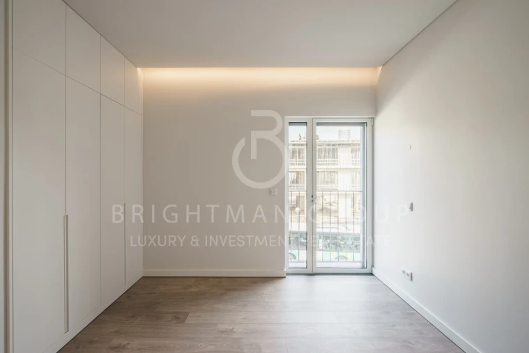 Apartamento T3 para Venda em Carcavelos e Parede Foto 4