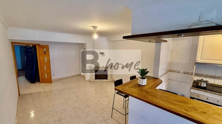 Apartamento T1 para Venda em Barcarena Foto 8