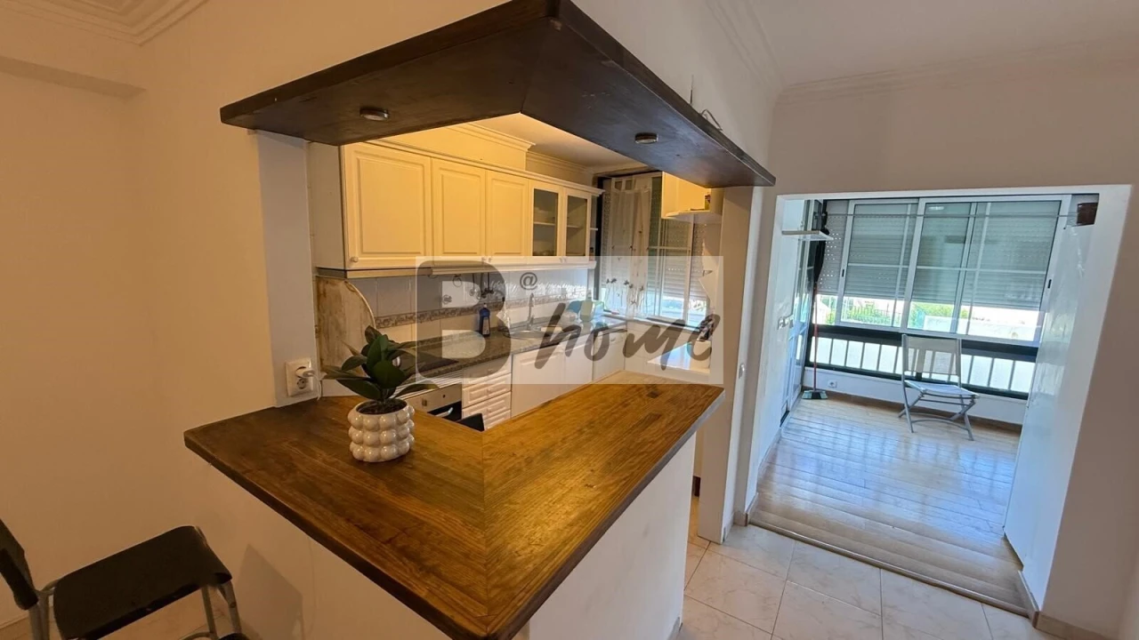 Apartamento T1 para Venda em Barcarena Foto 10