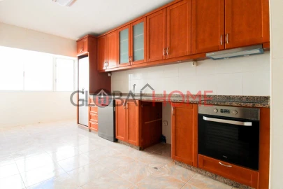Apartamento T3 para Venda em Vilar de Andorinho