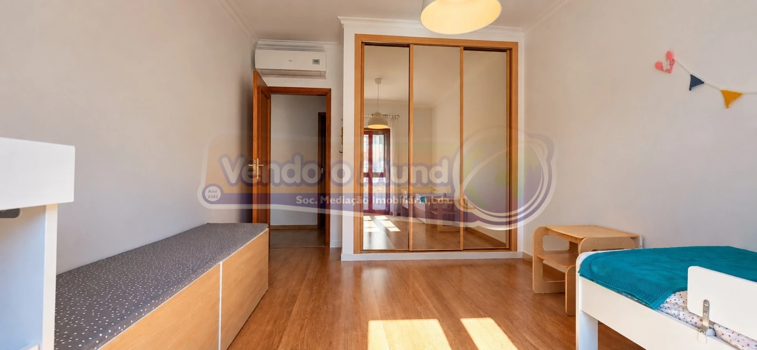 Apartamento T3 para Venda em Alverca do Ribatejo e Sobralinho Foto 10