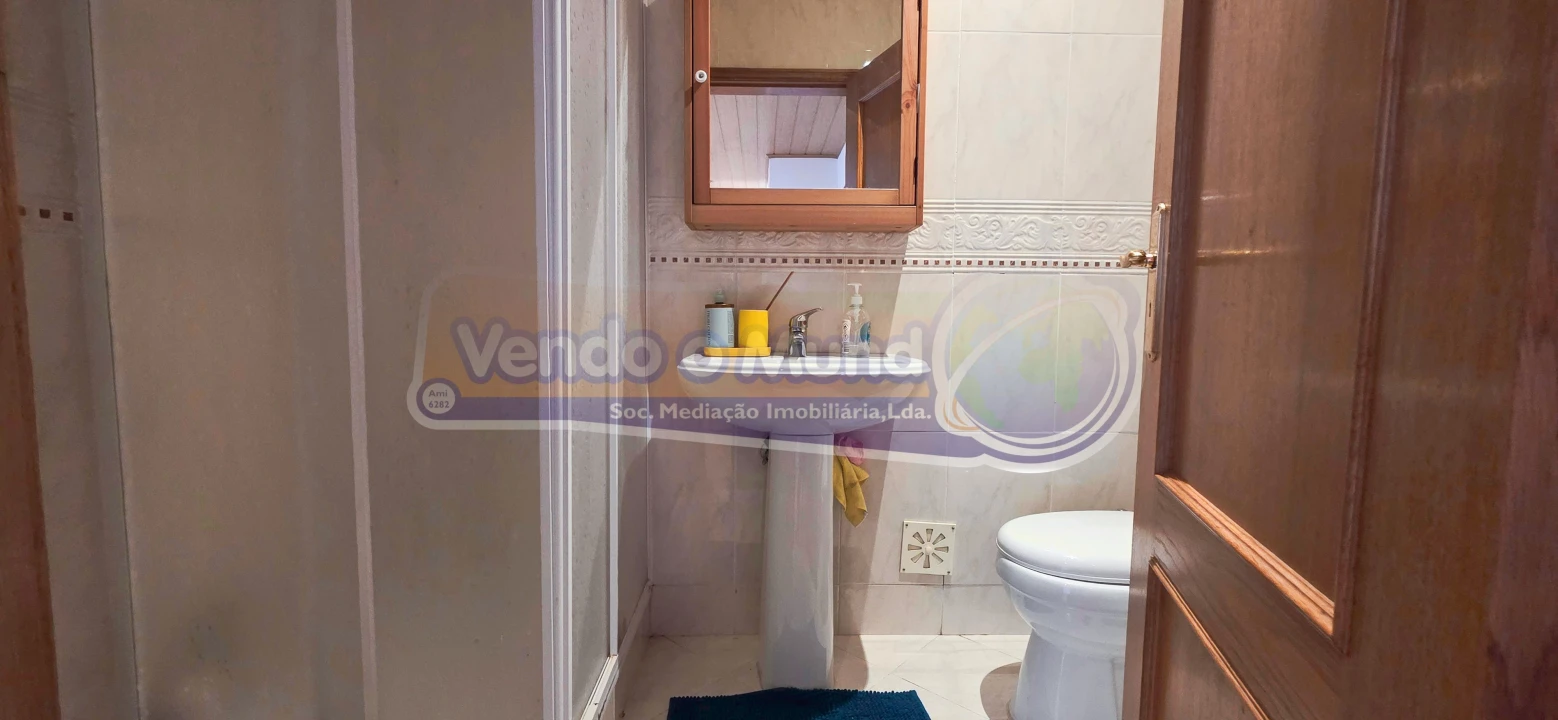 Apartamento T3 para Venda em Alverca do Ribatejo e Sobralinho Foto 11