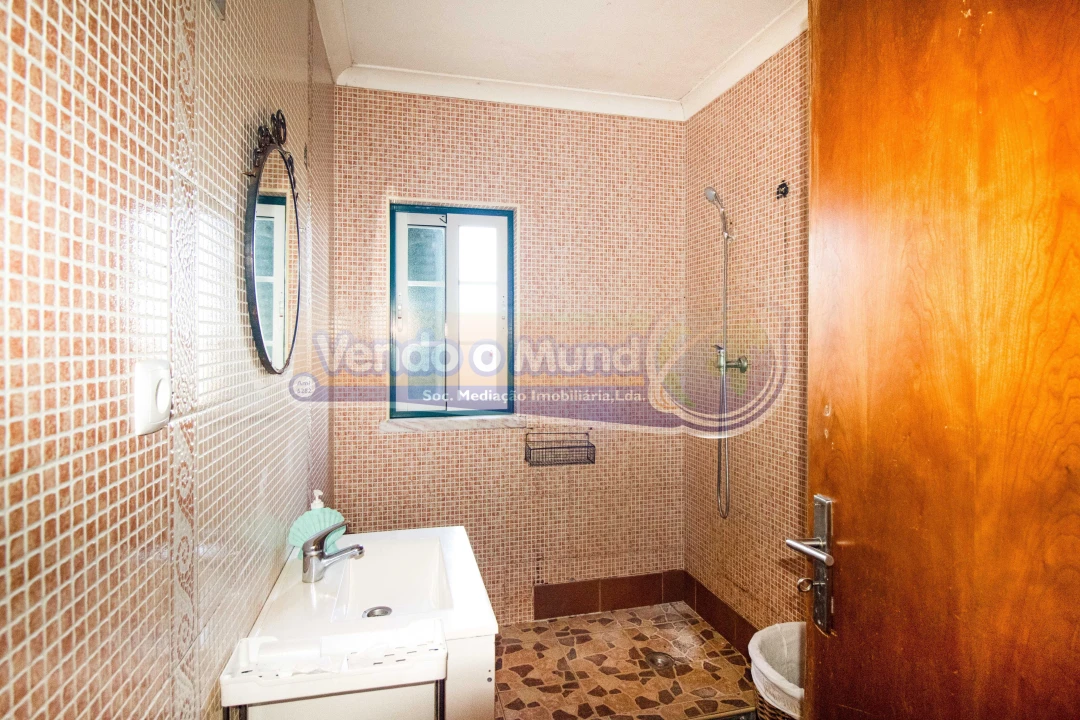 Moradia T3 para Venda em Salvaterra de Magos e Foros de Salvaterra Foto 16