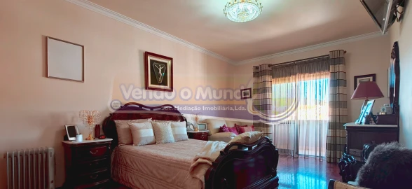 Apartamento T3 para Venda em Alverca do Ribatejo e Sobralinho