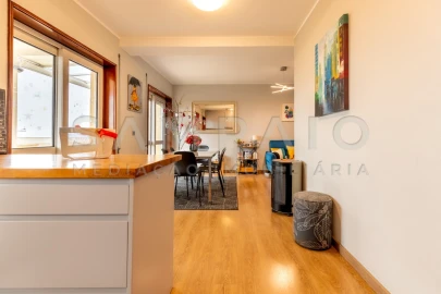 Apartamento T3 para Venda em Gondomar (São Cosme), Valbom e Jovim