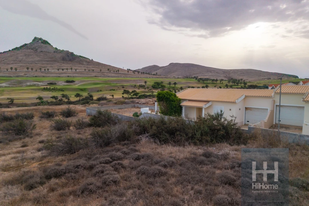 Moradia T2 para Venda em Porto Santo Foto 37