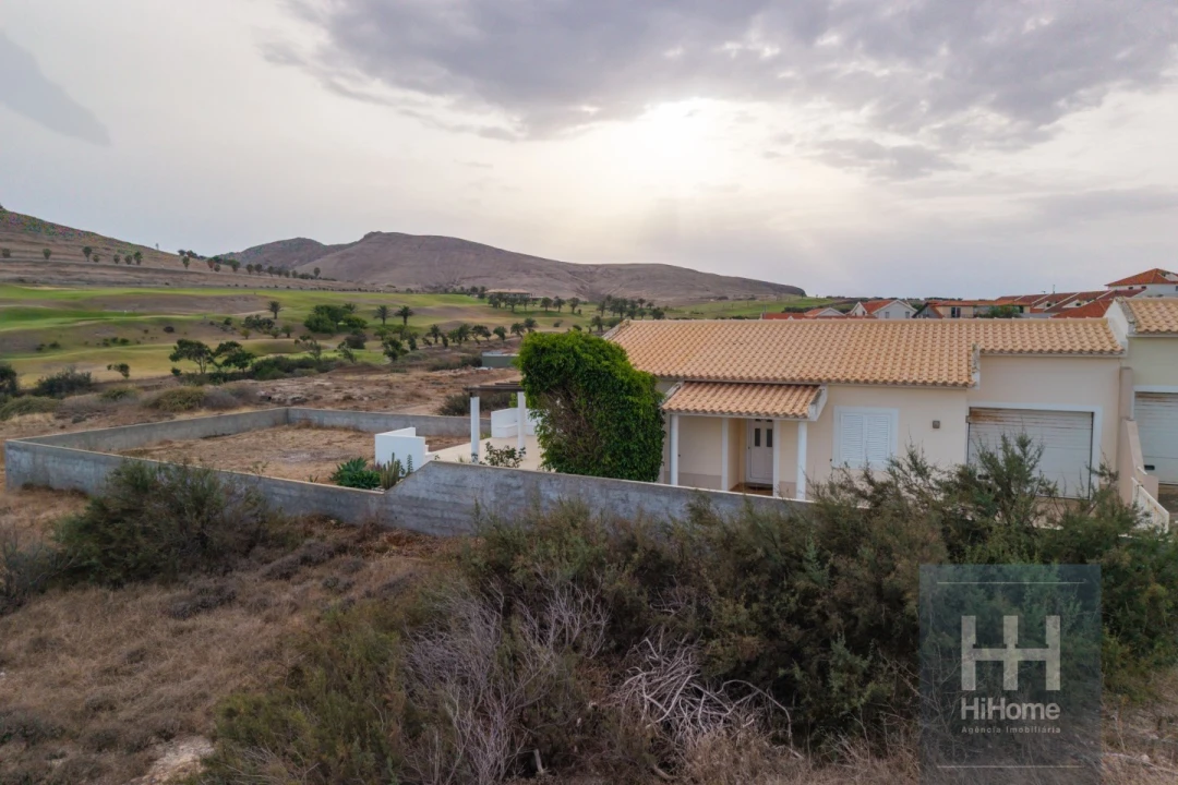 Moradia T2 para Venda em Porto Santo Foto 47