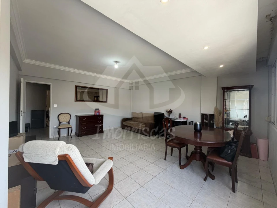 Apartamento T2 para Venda em Póvoa de Santa Iria e Forte da Casa Foto 11