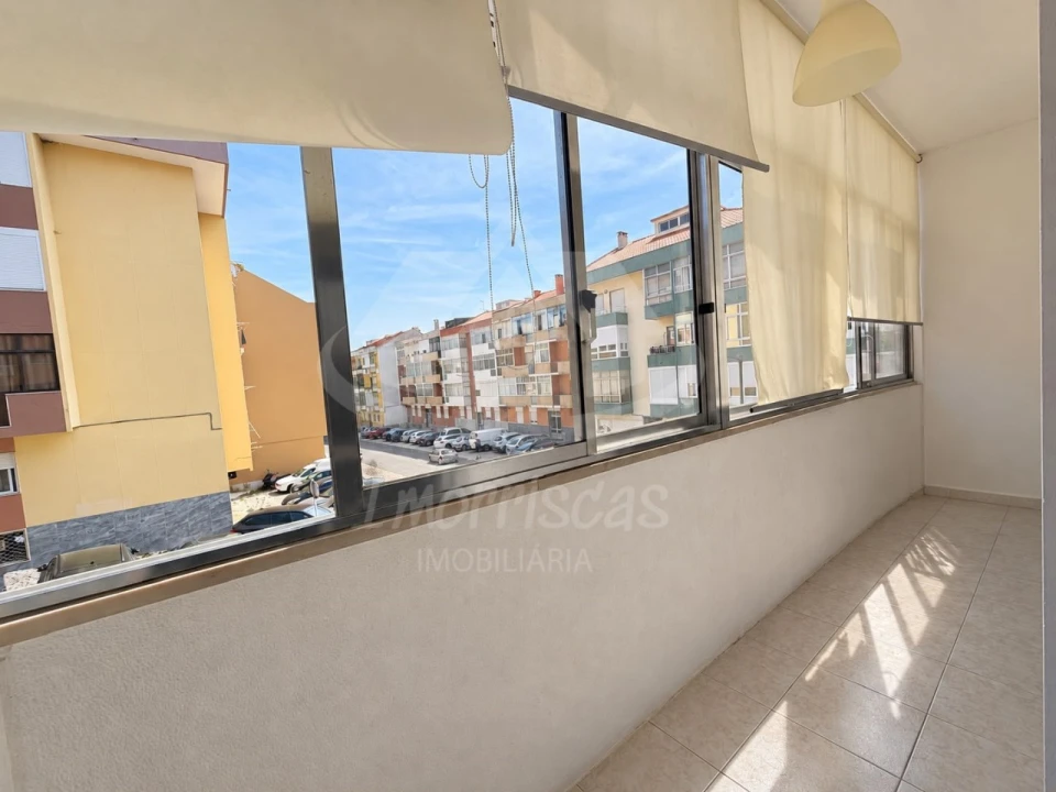 Apartamento T2 para Venda em Póvoa de Santa Iria e Forte da Casa Foto 16