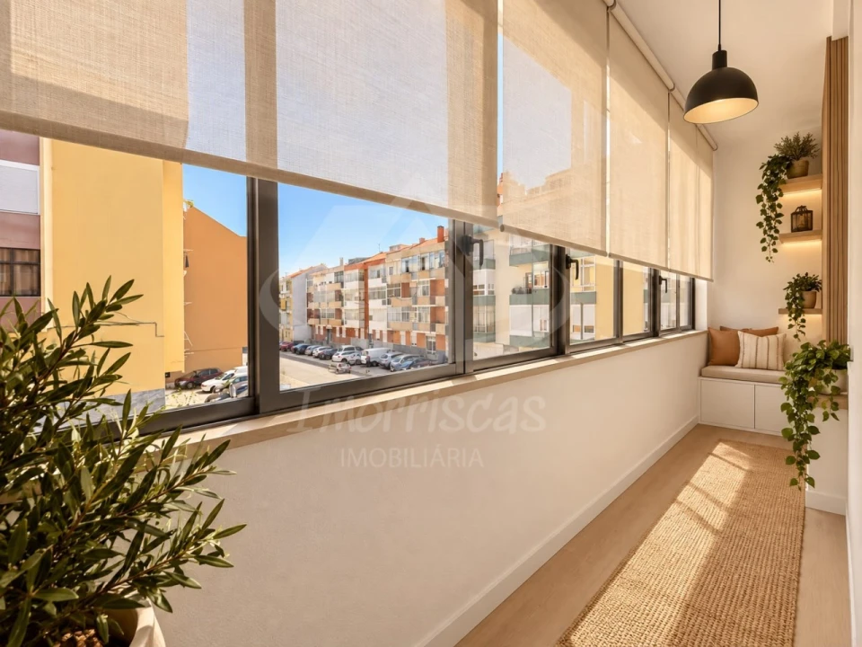 Apartamento T2 para Venda em Póvoa de Santa Iria e Forte da Casa Foto 18