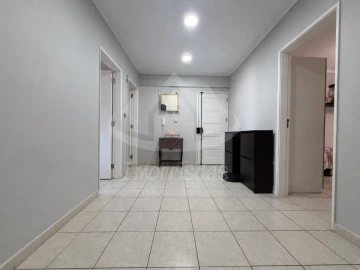 Apartamento T2 para Venda em Póvoa de Santa Iria e Forte da Casa