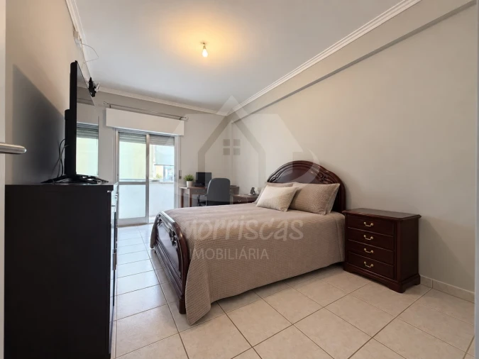 Apartamento T2 para Venda em Póvoa de Santa Iria e Forte da Casa Foto 7