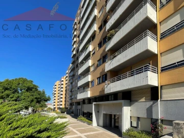 Apartamento T3 para Arrendamento em Lordelo do Ouro e Massarelos