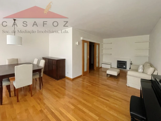 Apartamento T3 para Arrendamento em Lordelo do Ouro e Massarelos Foto 6