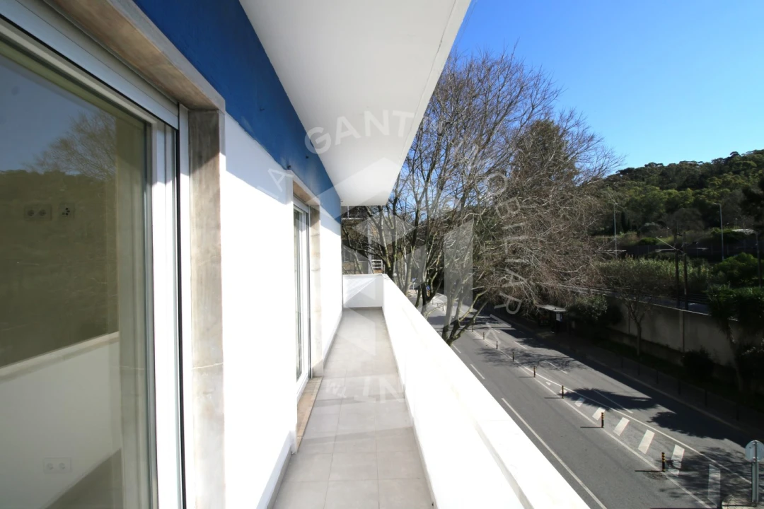 Apartamento T2 para Arrendamento em Benfica Foto 30