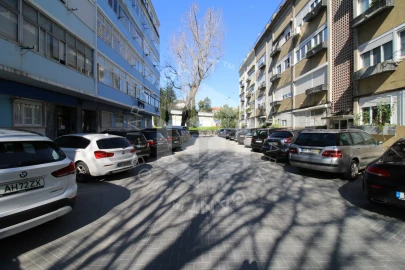 Apartamento T2 para Arrendamento em Benfica