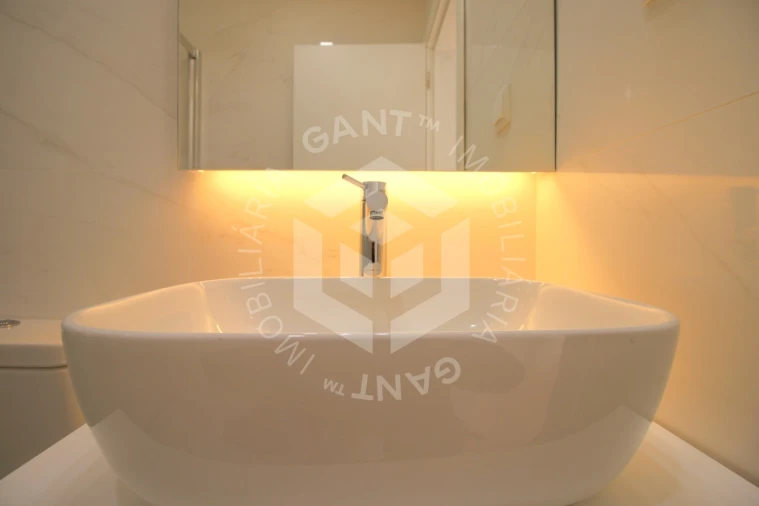 Apartamento T2 para Arrendamento em Benfica Foto 22