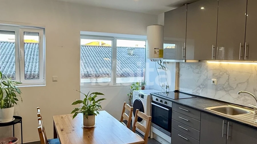 Apartamento T2 para Venda em Mafamude e Vilar do Paraíso