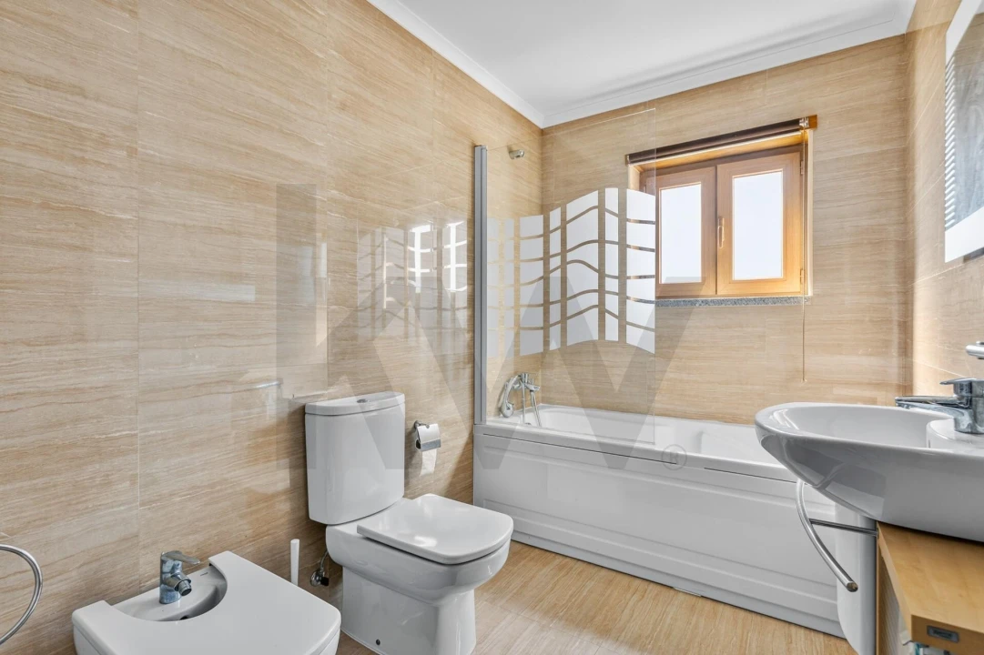 Apartamento T3 para Venda em Lourinhã e Atalaia Foto 29