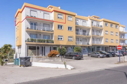 Apartamento T3 para Venda em Lourinhã e Atalaia