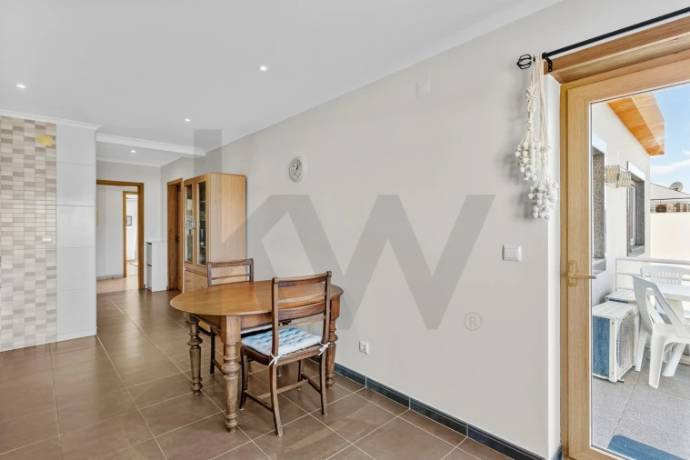 Apartamento T3 para Venda em Lourinhã e Atalaia Foto 19