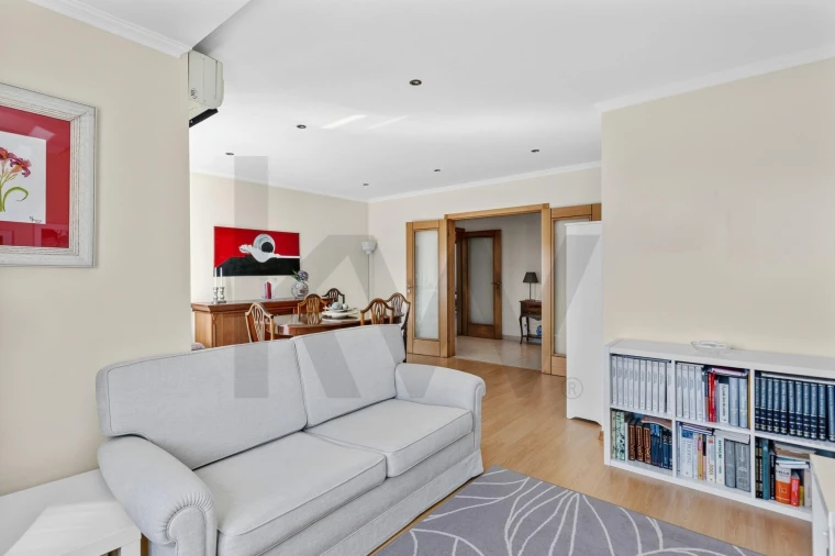 Apartamento T3 para Venda em Lourinhã e Atalaia Foto 12
