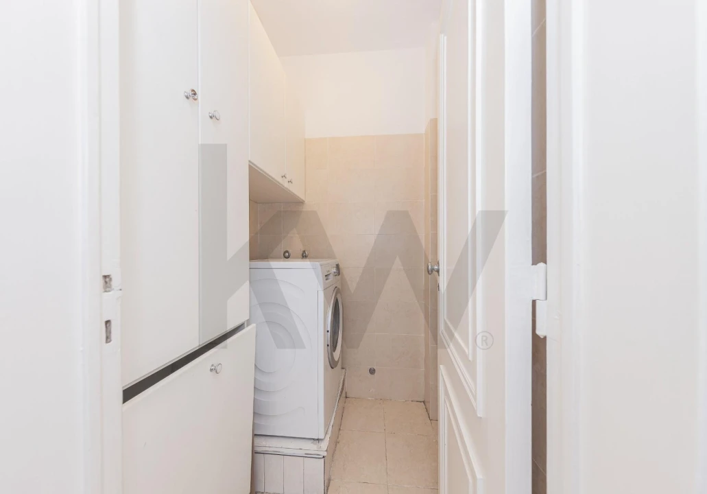 Apartamento T4 para Arrendamento em Lumiar Foto 22