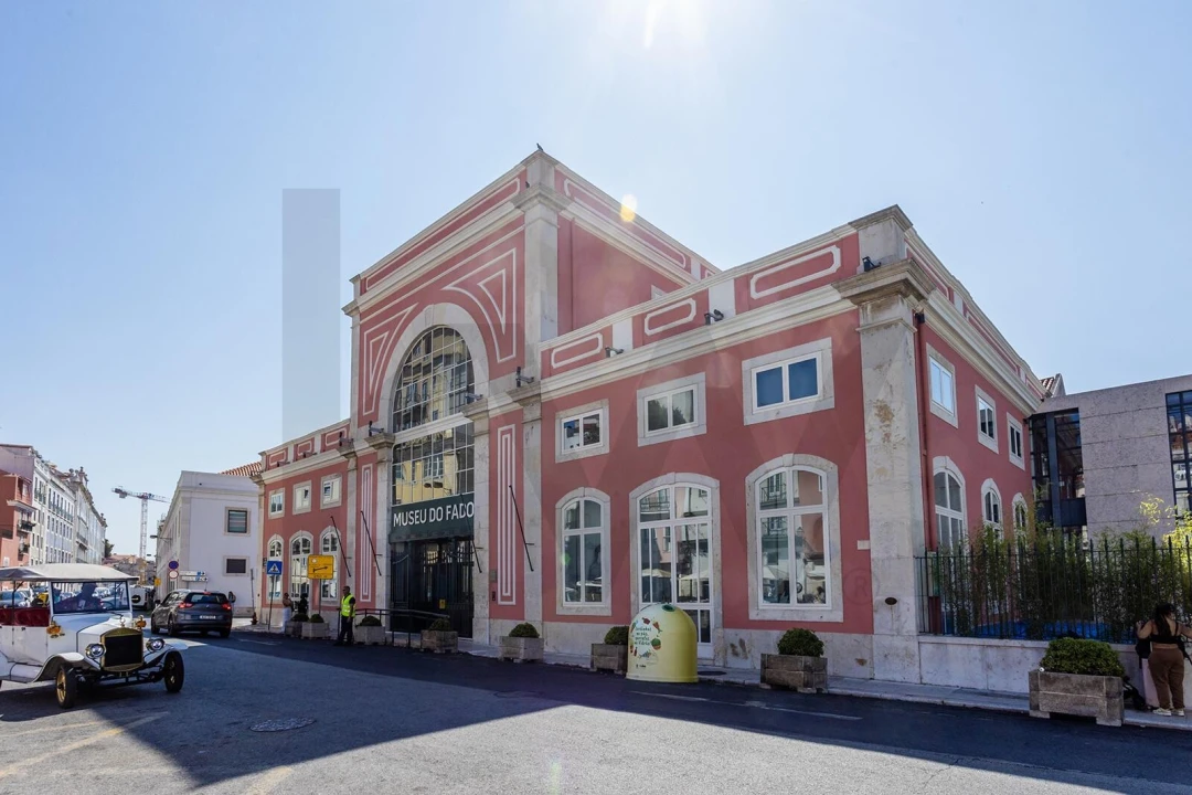 Apartamento para Venda em Santa Maria Maior Foto 12