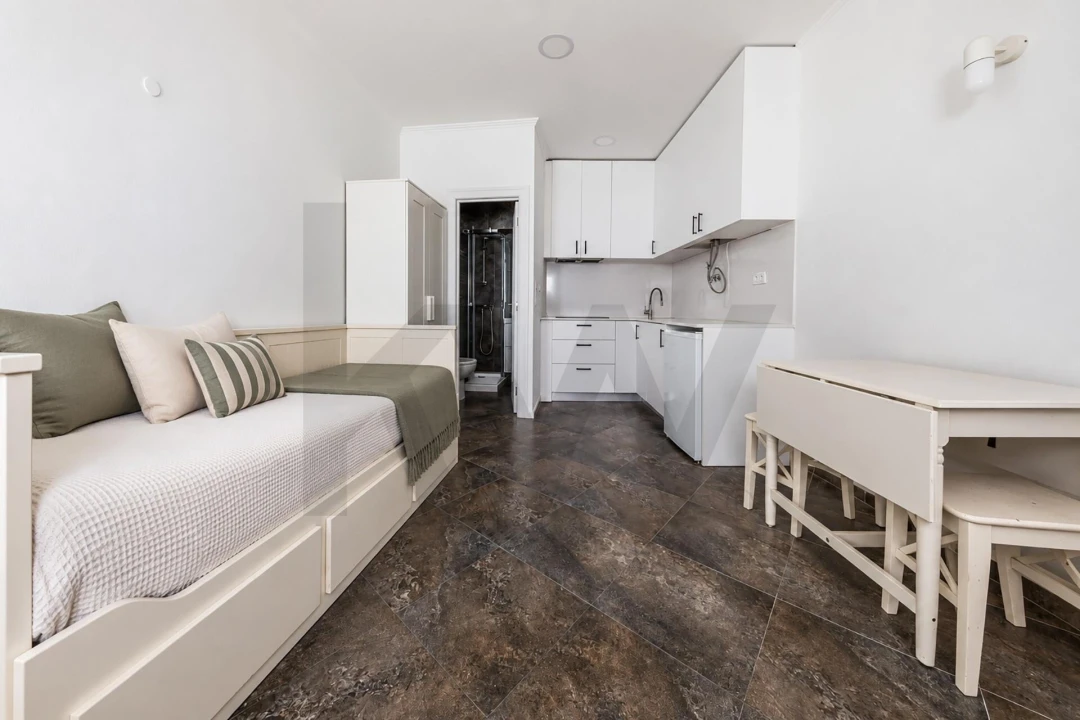 Apartamento para Venda em Santa Maria Maior Foto 5