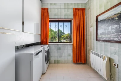 Moradia T5 para Venda em Vila Praia de Ancora