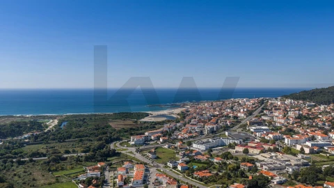 Moradia T5 para Venda em Vila Praia de Ancora