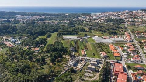 Moradia T5 para Venda em Vila Praia de Ancora